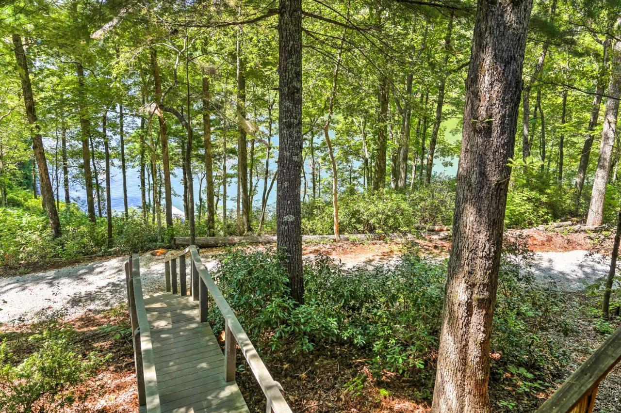 Lakefront Mountain Rest Cottage With Gas Fireplace! Walhalla Екстер'єр фото